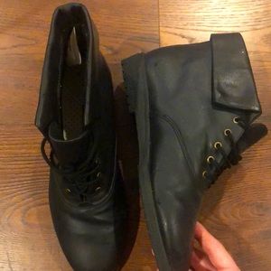 Naturalizer Black Boots